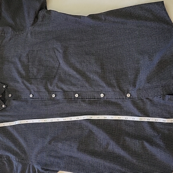 XL CLASSIC FIT VAN HEUSEN SHIRT - Picture 7 of 8